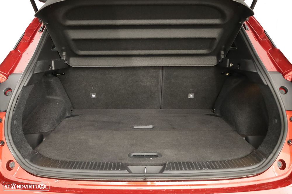 Nissan Qashqai 1.3 DIG-T N-Connecta LED - 25