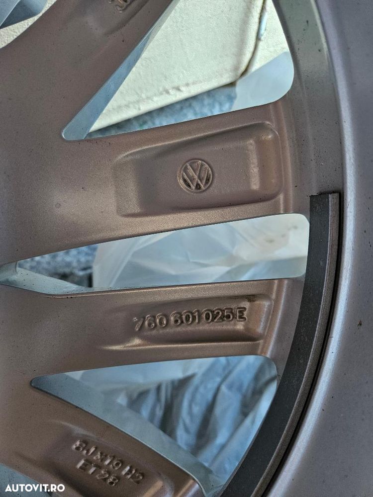 Jante Roti 19 Iarna VW Touareg Originale / Anvelope Iarna 255 55 R19 - 9