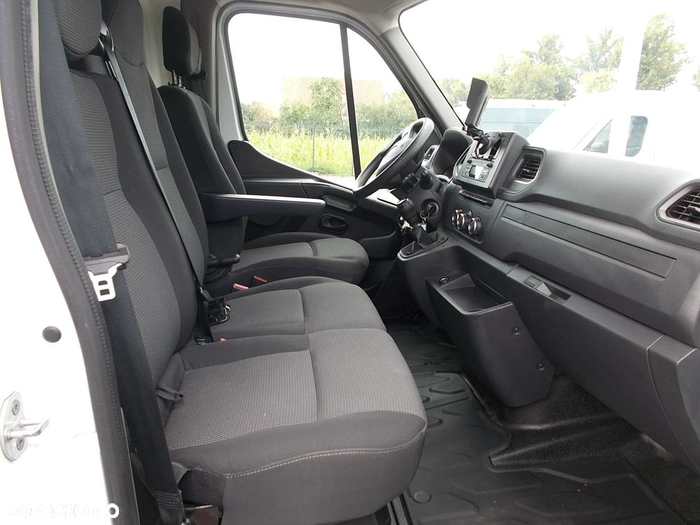 Renault Master - 22