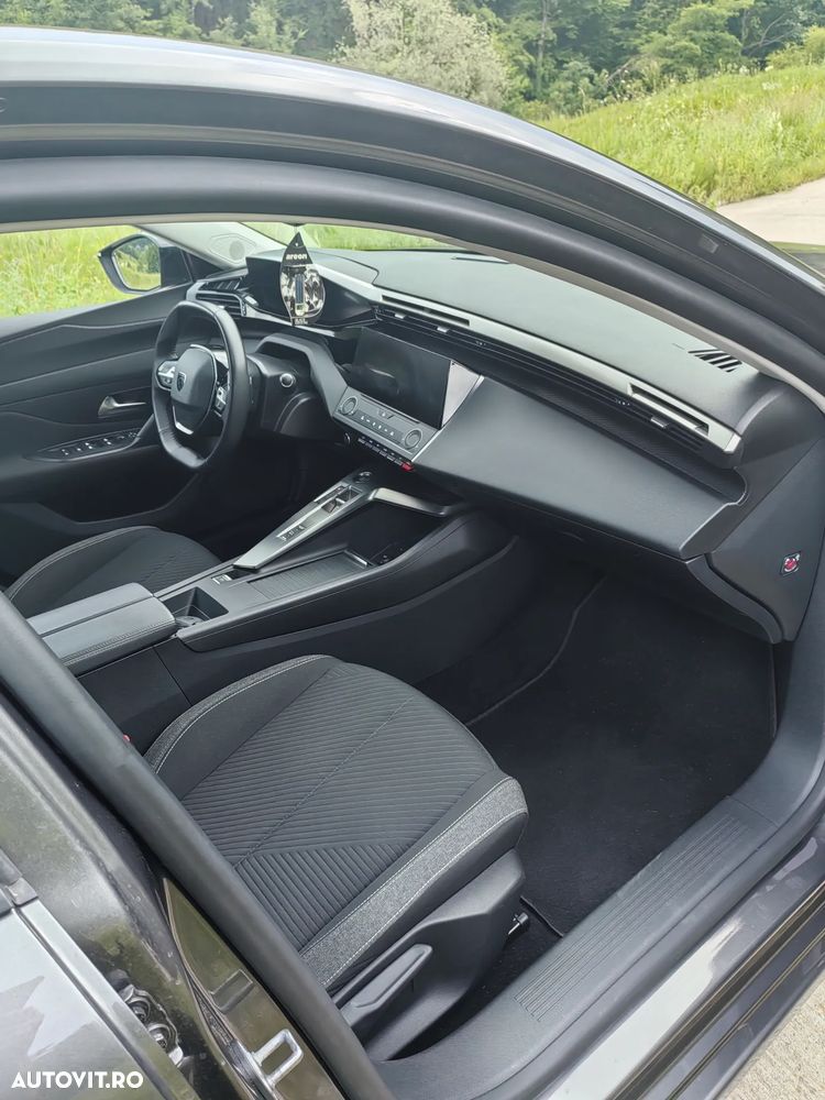 Peugeot 308 BlueHDi 130 EAT8 Allure - 14