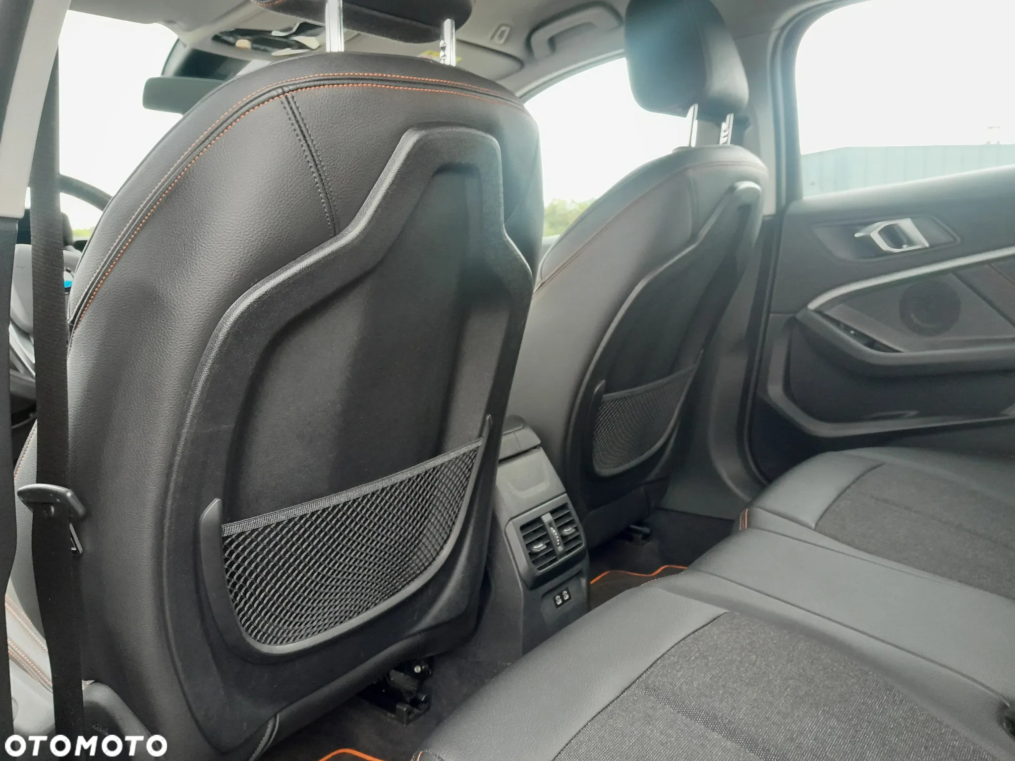 BMW Seria 1 118i Sport Line - 21