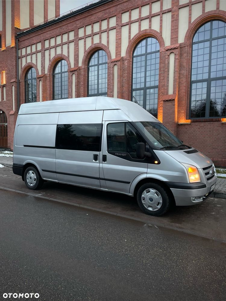 Ford Transit - 1
