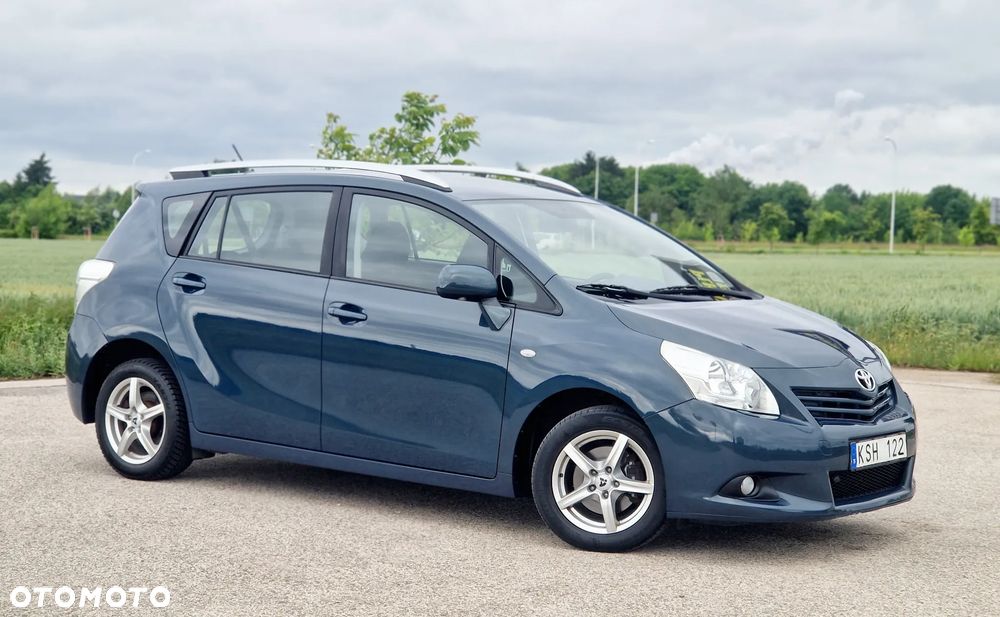 Toyota Verso 1.8 7-Sitzer Comfort - 16