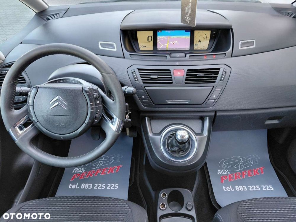 Citroën C4 Picasso - 16