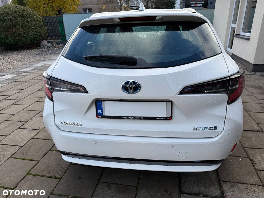 Toyota Corolla 1.8 Hybrid Comfort - 10