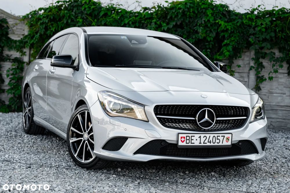 Mercedes-Benz CLA 200 7G-DCT Peak Edition - 2