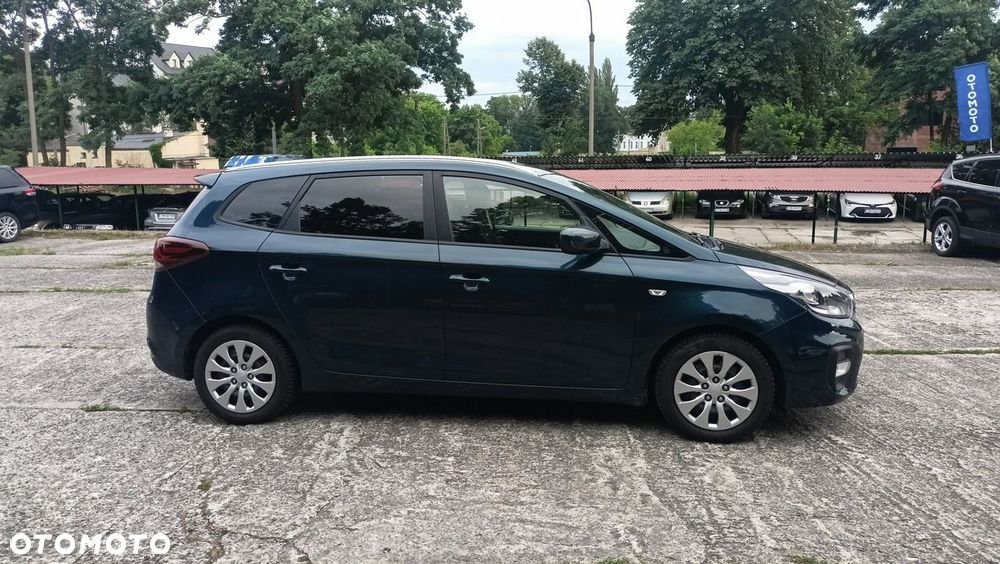 Kia Carens 1.7 CRDi L 7os - 8