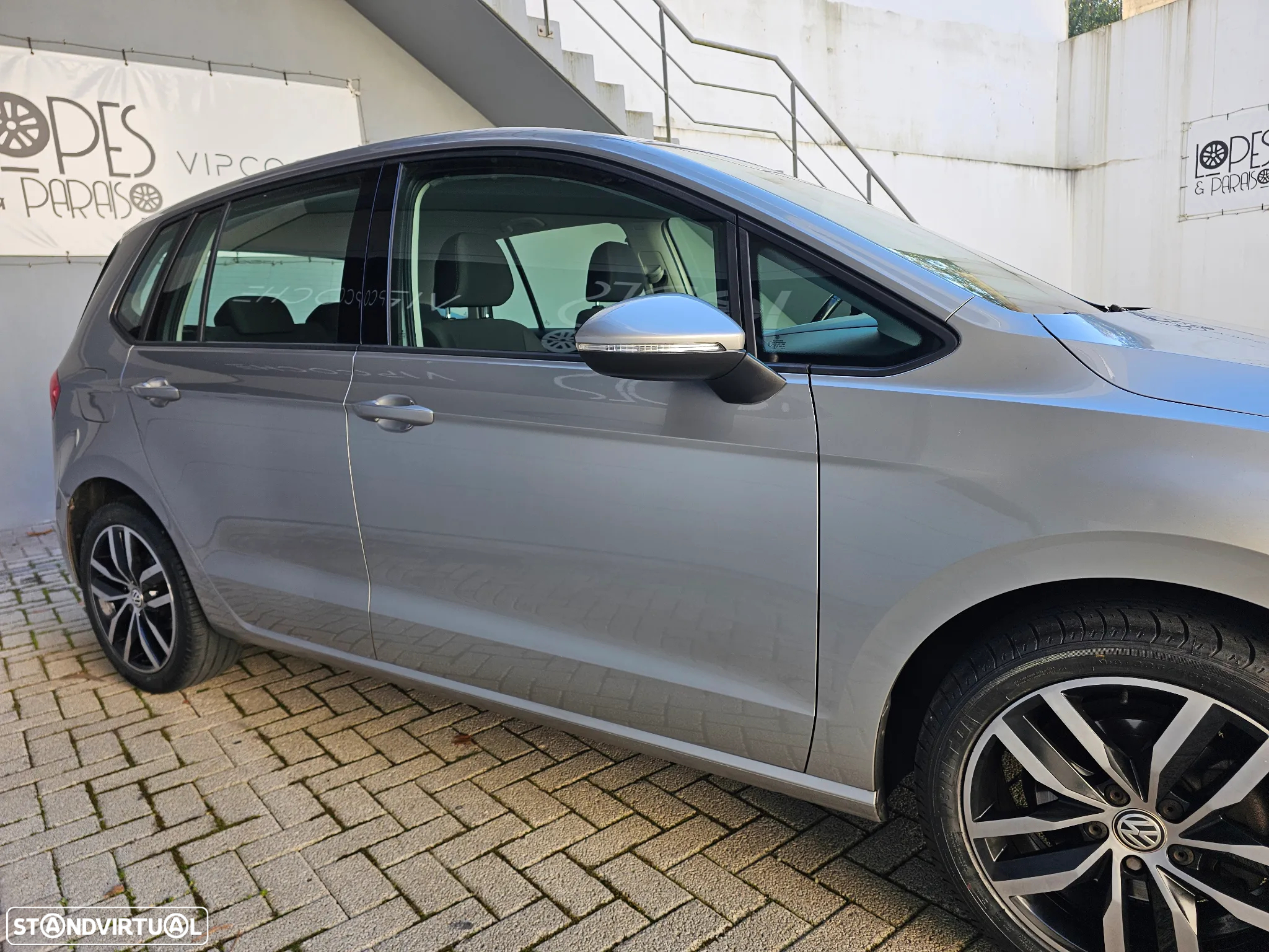 VW Golf 1.6 TDI Highline - 25