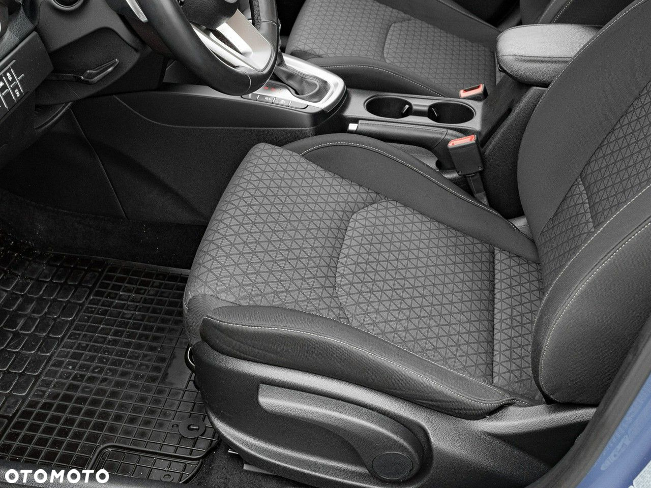 Kia XCeed 1.5 T-GDI M DCT - 14