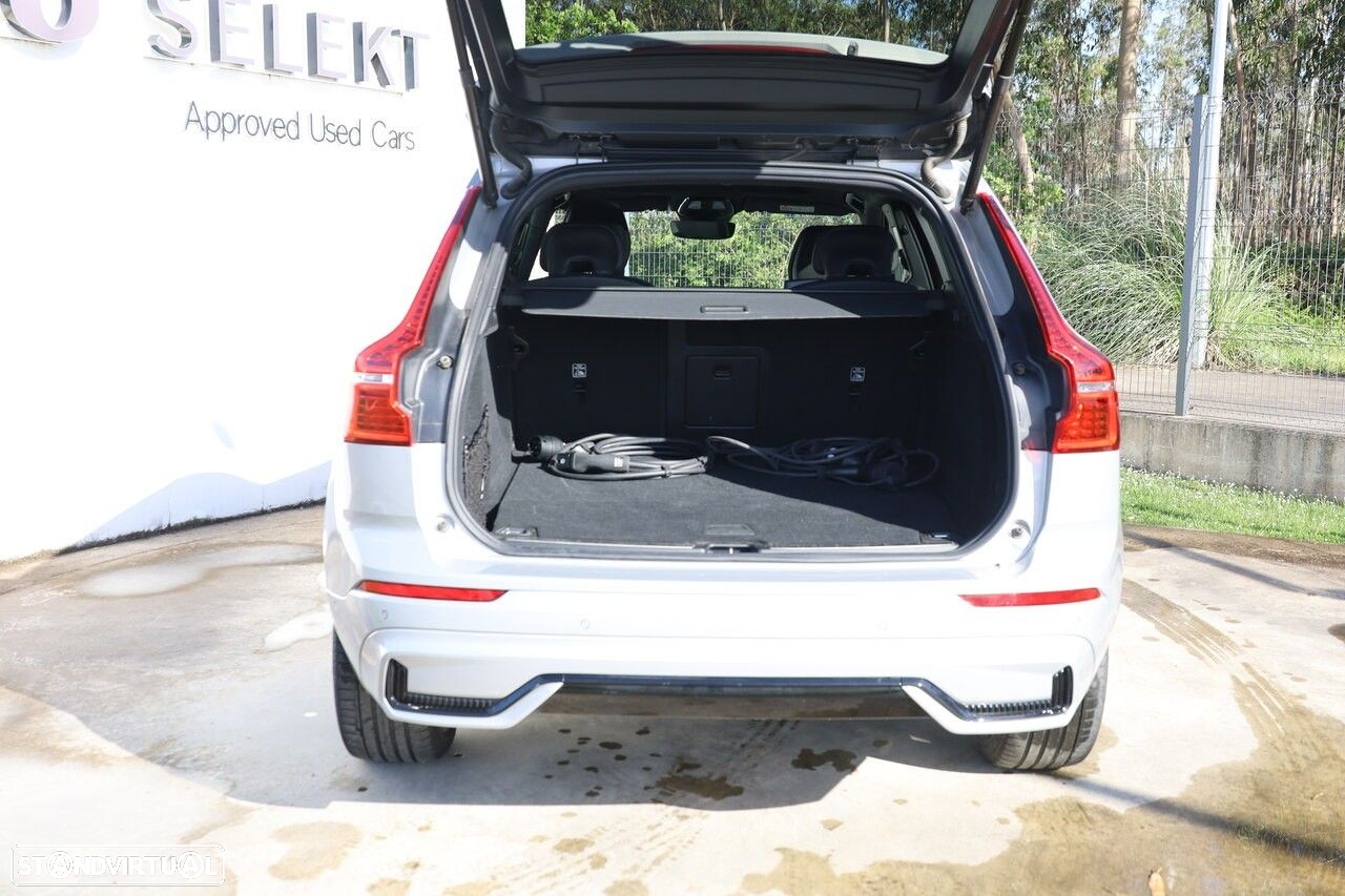 Volvo XC 60 2.0 T6 PHEV Ultimate Dark AWD - 6
