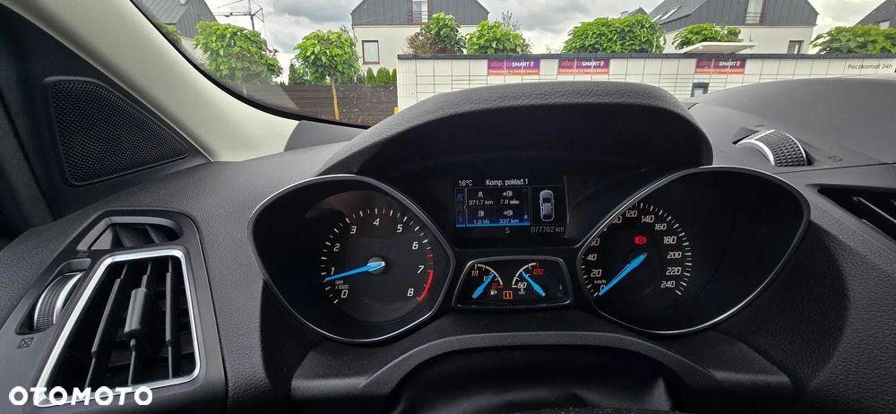 Ford Kuga - 11
