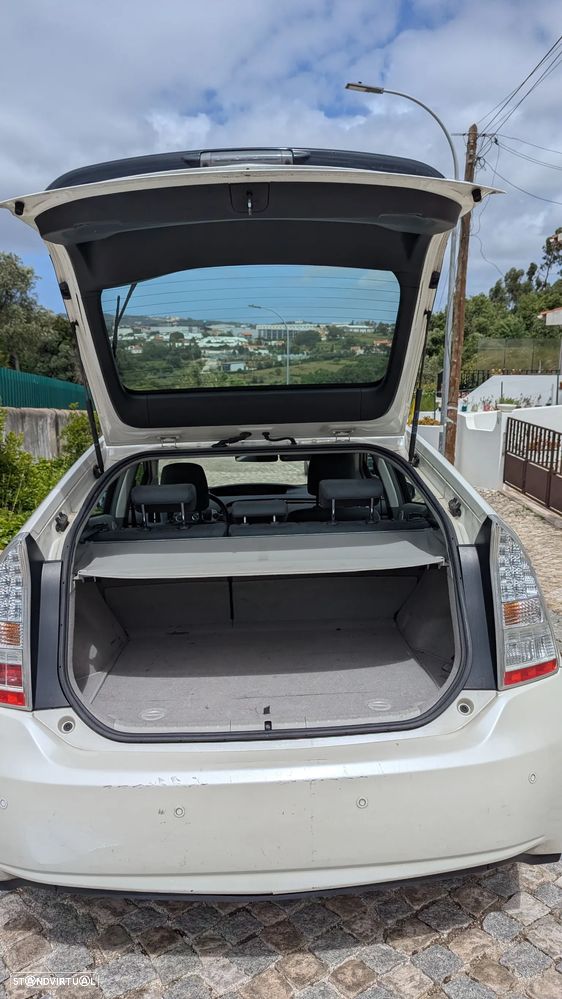 Toyota Prius 1.8 Sol - 30