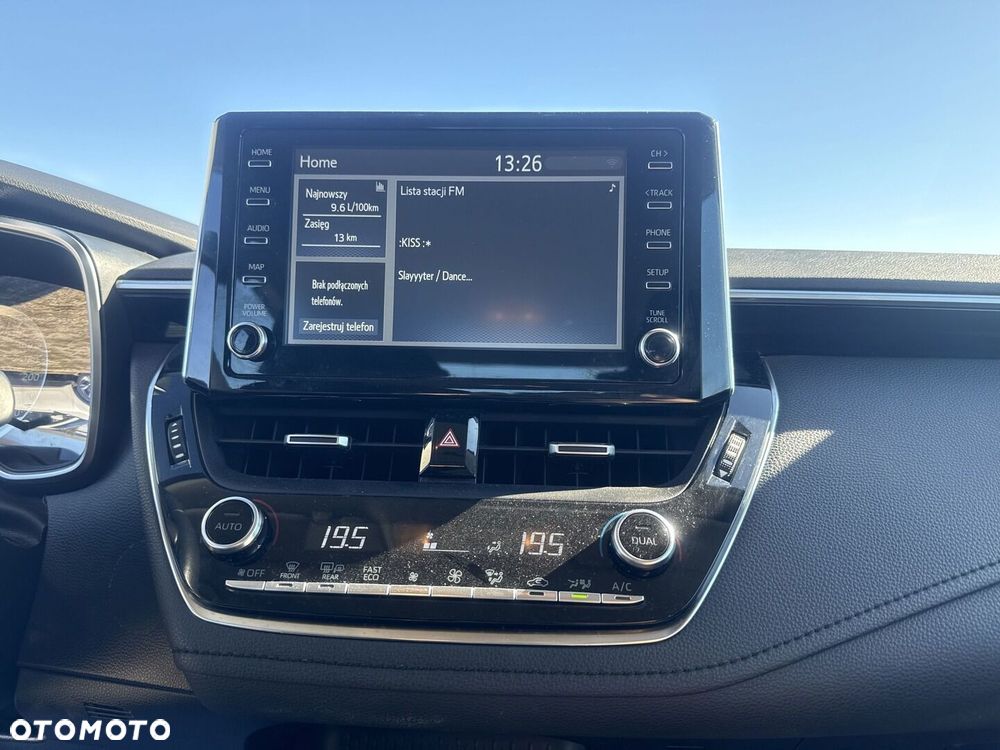 Toyota Corolla - 22