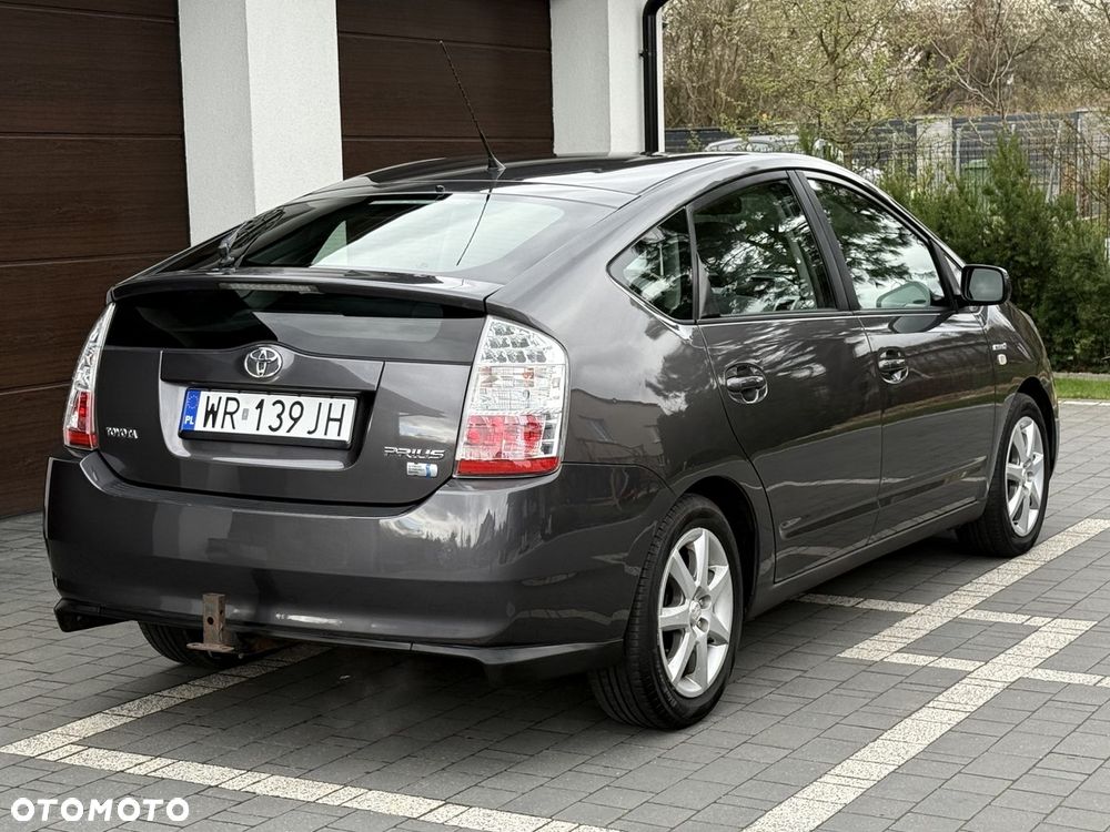 Toyota Prius 1.5 VVT-i Sol - 7