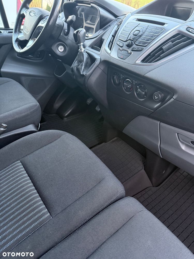 Ford Transit custom - 28