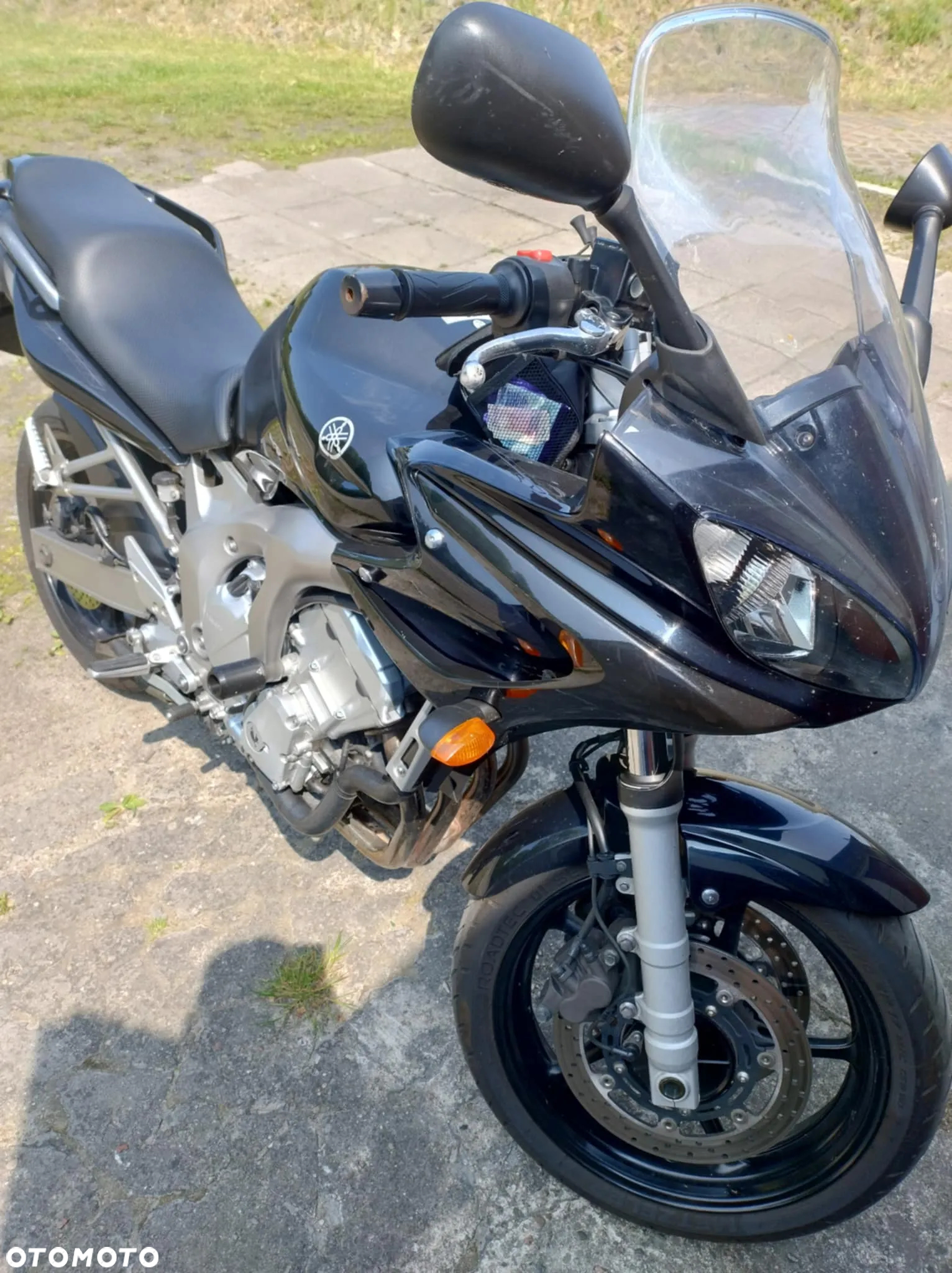 Yamaha FZ6 - 15