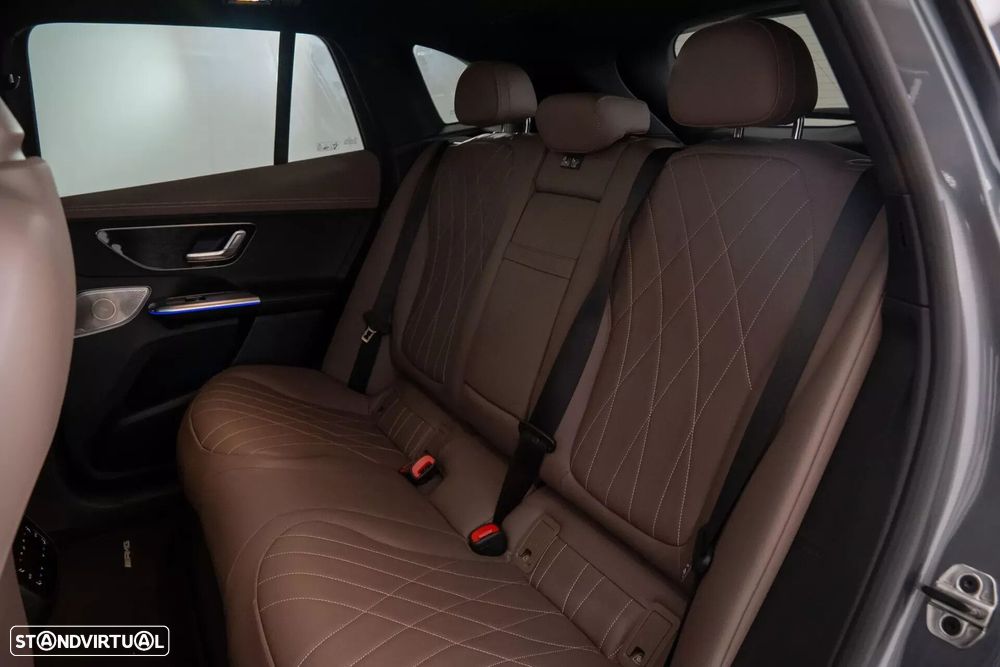 Mercedes-Benz EQE - 18