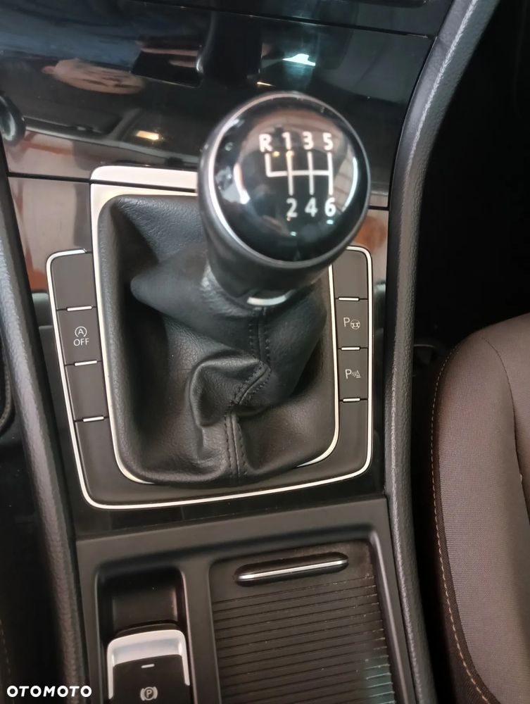 Volkswagen Golf 1.2 TSI BlueMotion Technology Allstar - 5