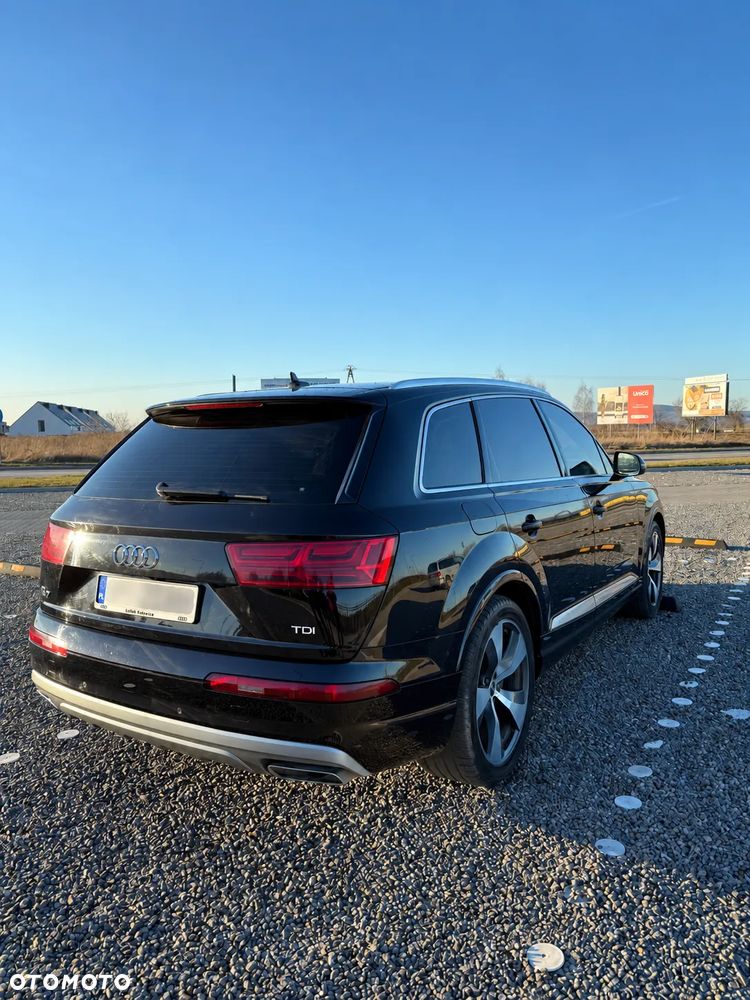 Audi Q7 2016 photo 3