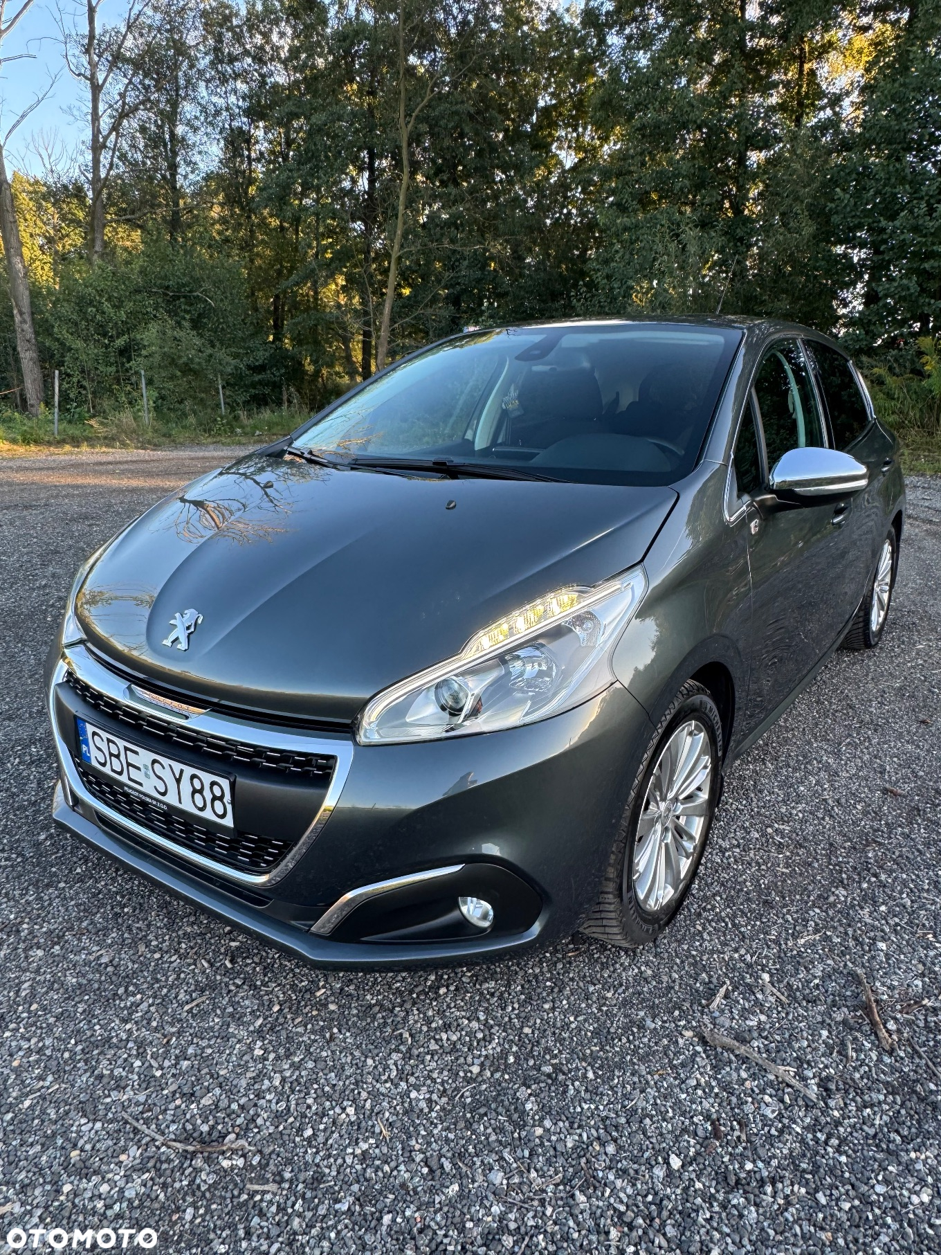Peugeot 208 1.2 PureTech Allure S&S - 2