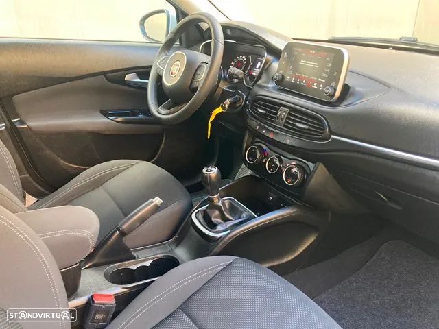Fiat Tipo 1.3 M-Jet Easy J17 - 28