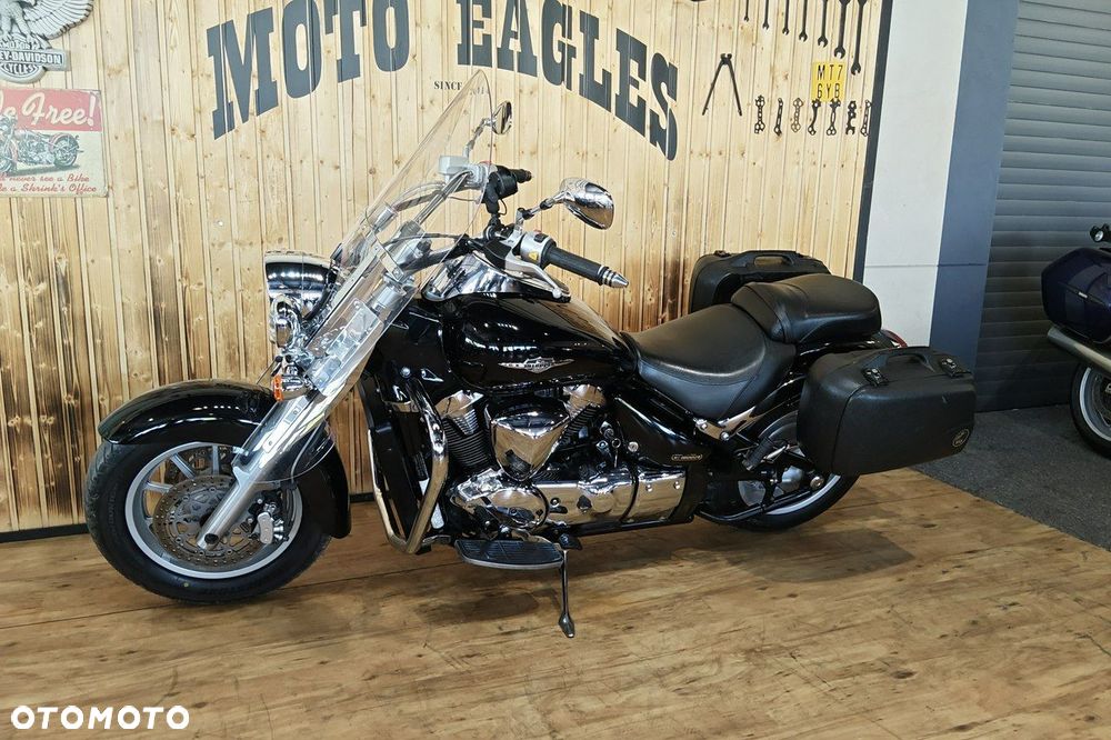 Suzuki Intruder - 16