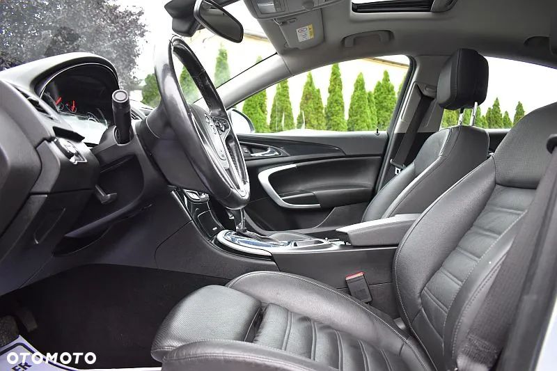 Opel Insignia 1.6 T Executive - 10