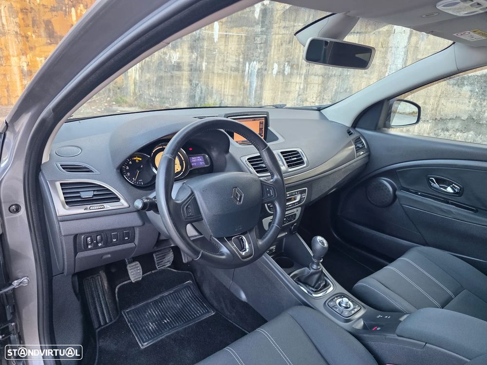 Renault Mégane Sport Tourer 1.5 dCi Dynamique - 10