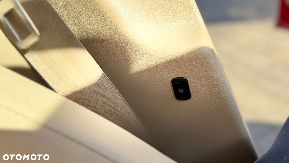 Volkswagen Passat 2.0 TDI Comfortline - 20