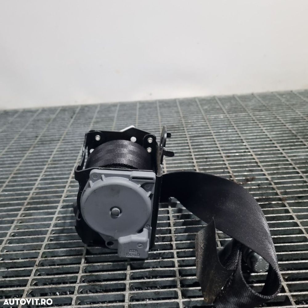Centura Stanga Spate Renault Captur 2013 - 2017 SUV 4 Usi (1513) - 3
