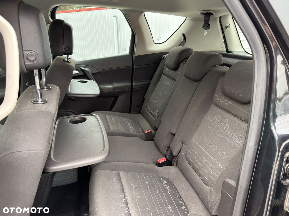 Opel Meriva - 22