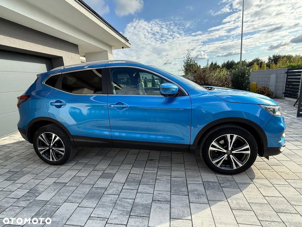Nissan Qashqai 1.2 DIG-T N-Connecta - 1