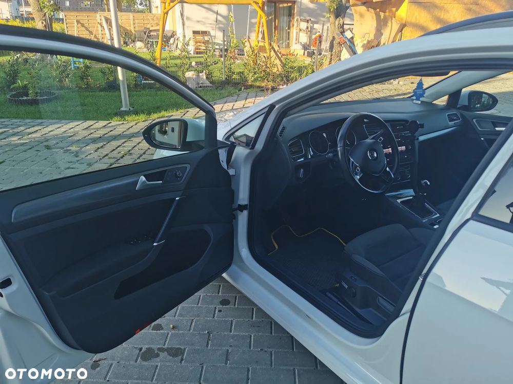 Volkswagen Golf Variant 1.5 TSI BMT Evo Comfortline - 21