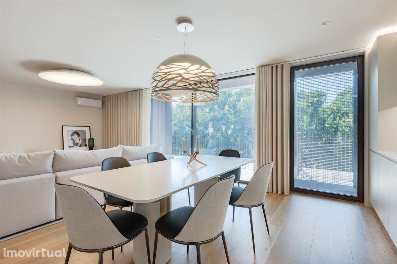 Apartamento T3 com Varanda com Vistas Rio e Mar - Grande imagem: 4/31