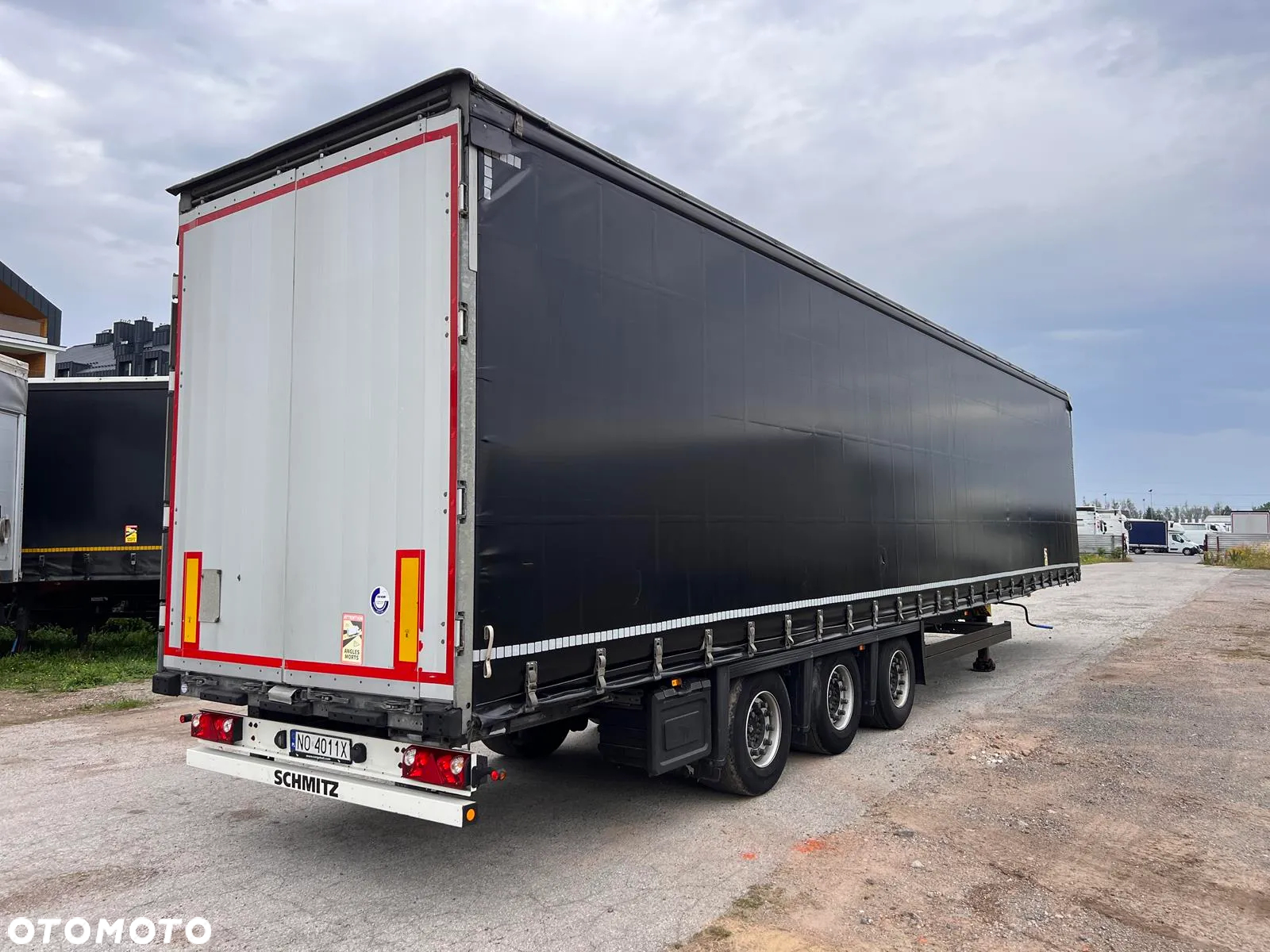 Schmitz Cargobull SCB 24 Kurtyna MEGA - 16