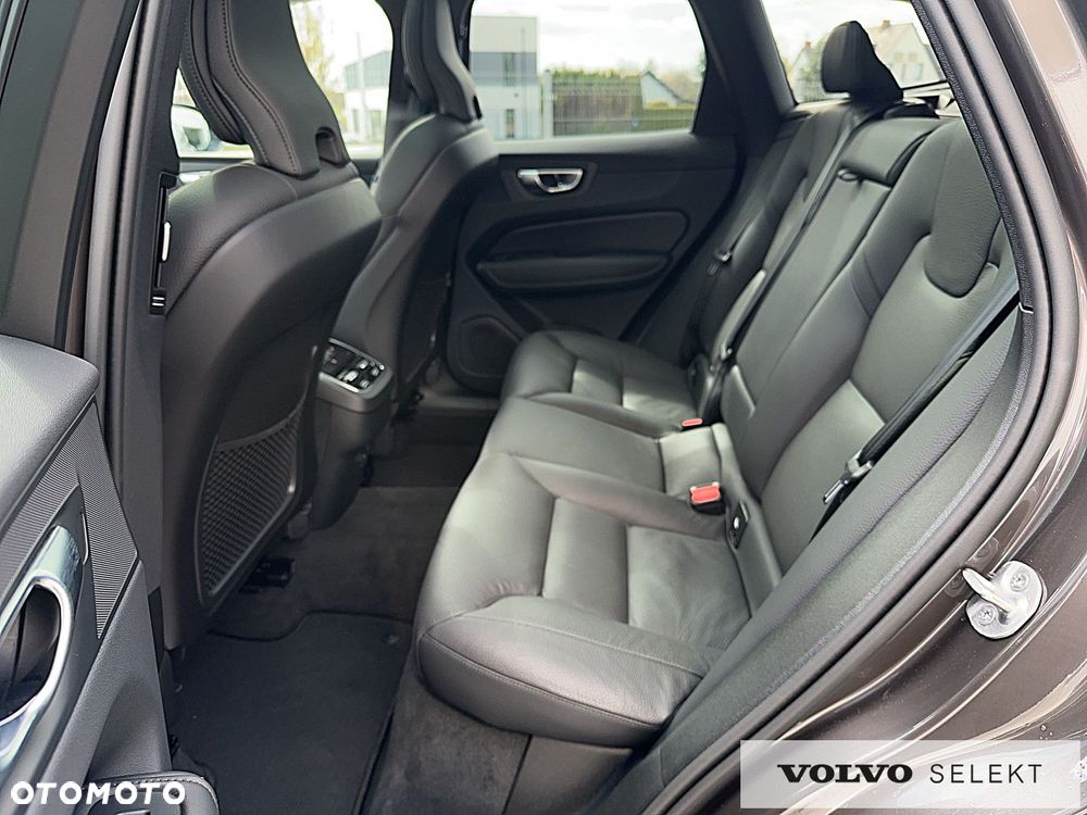 Volvo XC 60 - 19