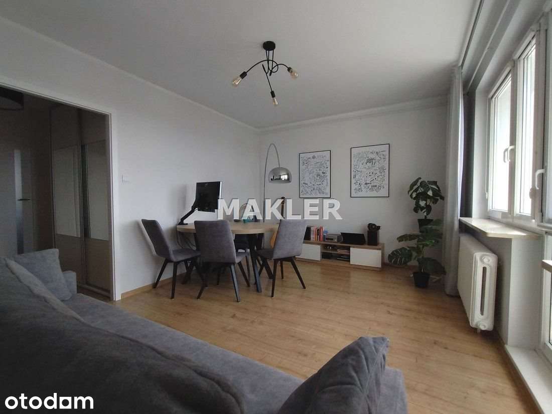 | 2 pokoje | 42,5 m² | Po remoncie | Loggia