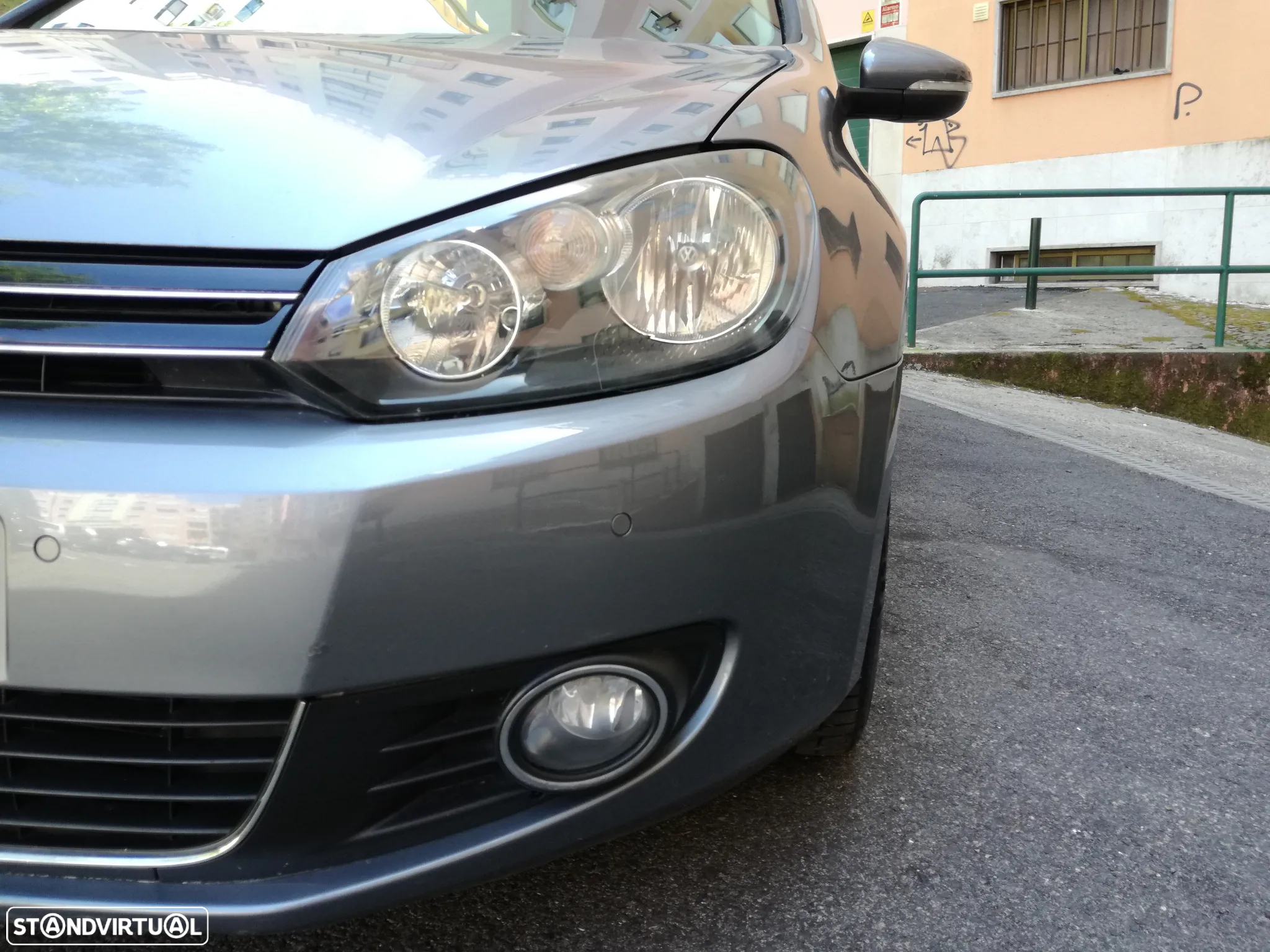 VW Golf 2.0 TDi Highline - 9