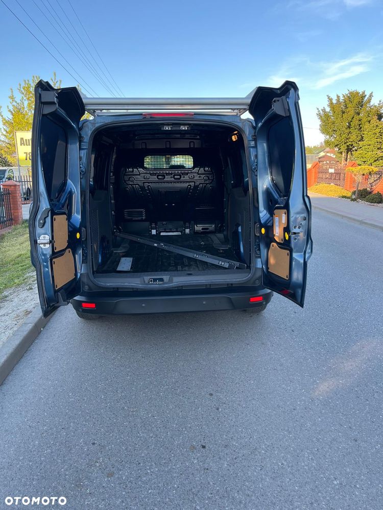 Ford Transit Connect - 9