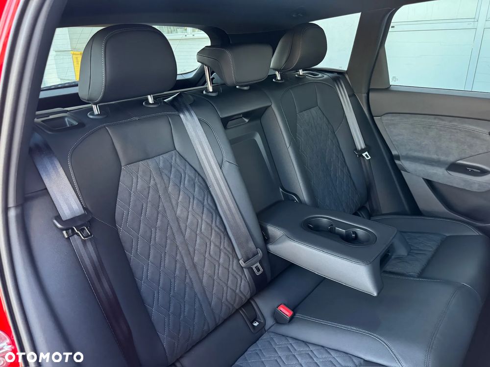 Audi Q6 e-tron - 37