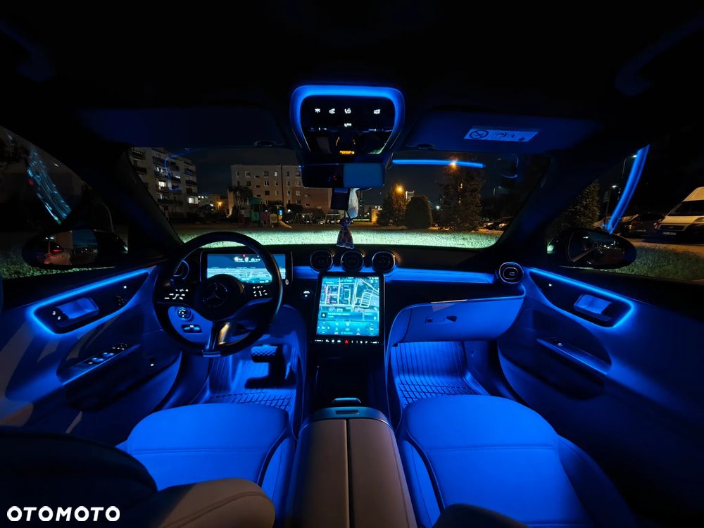 Mercedes-Benz Klasa C 220 d mHEV 4-Matic - 36