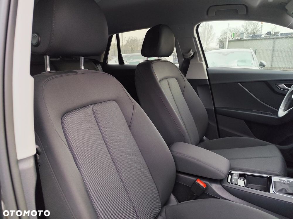 Audi Q2 35 TFSI S tronic - 13