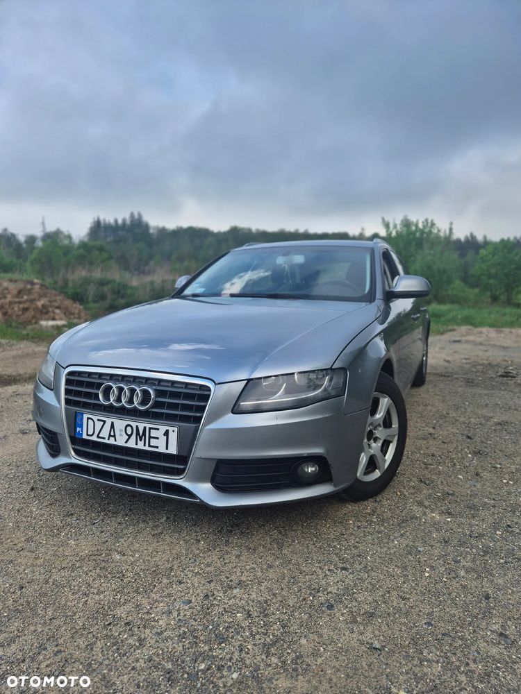 Audi A4 Avant - 9