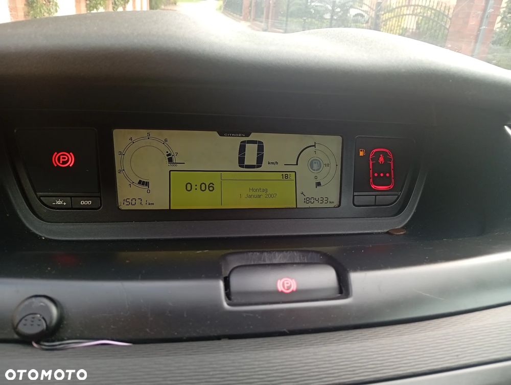 Citroën C4 Grand Picasso - 9
