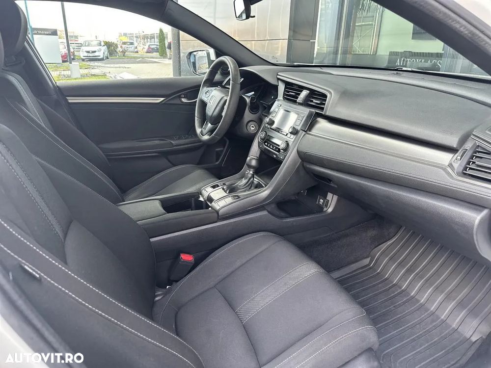 Honda Civic 1.0 VTEC Turbo Comfort Navi - 12