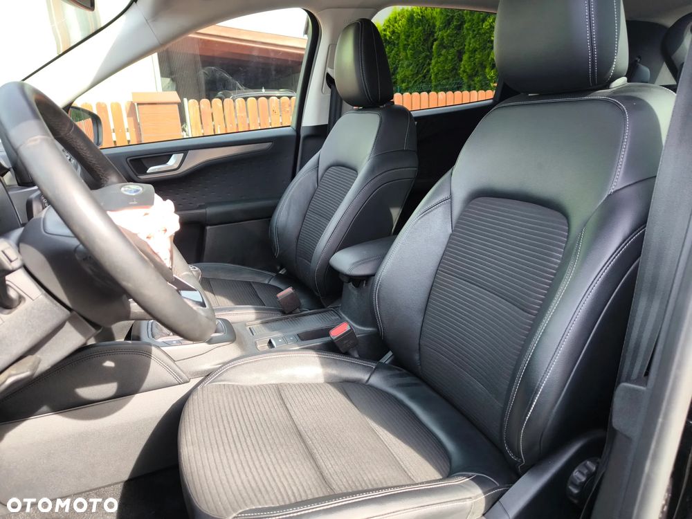 Ford Kuga 1.5 EcoBoost TITANIUM X - 7