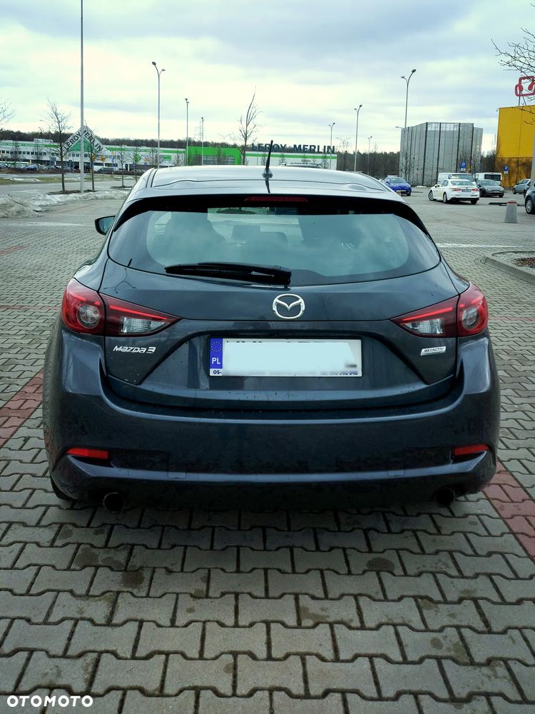 Mazda 3 - 6