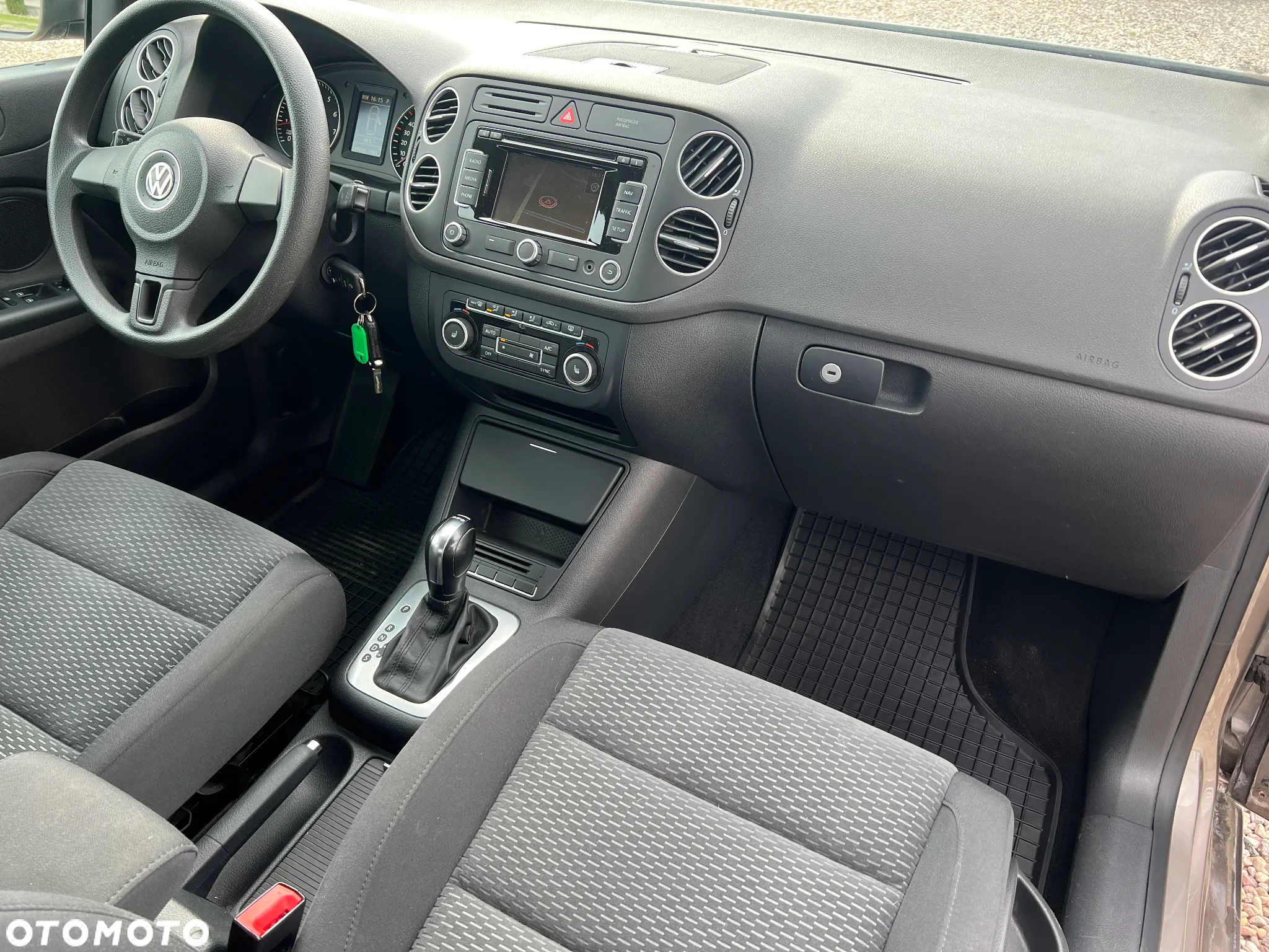 Volkswagen Golf Variant 1.4 TSI DSG Comfortline - 26