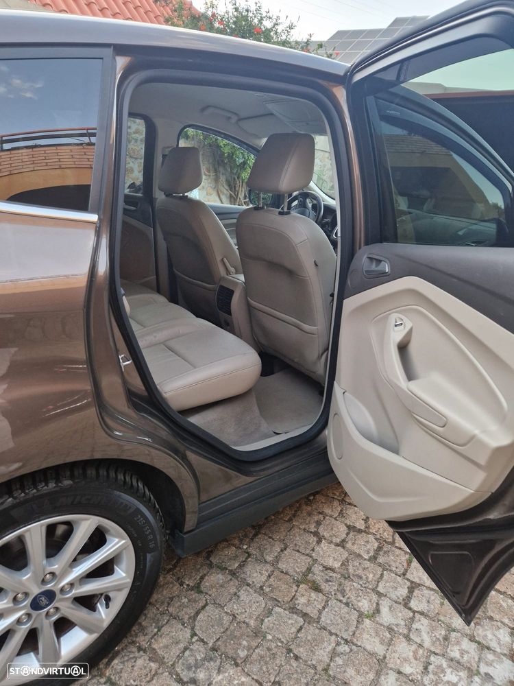 Ford C-Max 1.5 TDCi Titanium S/S - 11