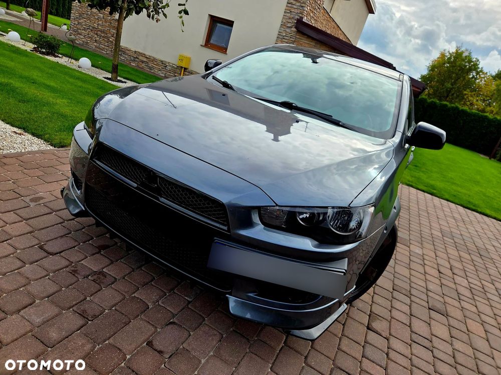 Mitsubishi Lancer
